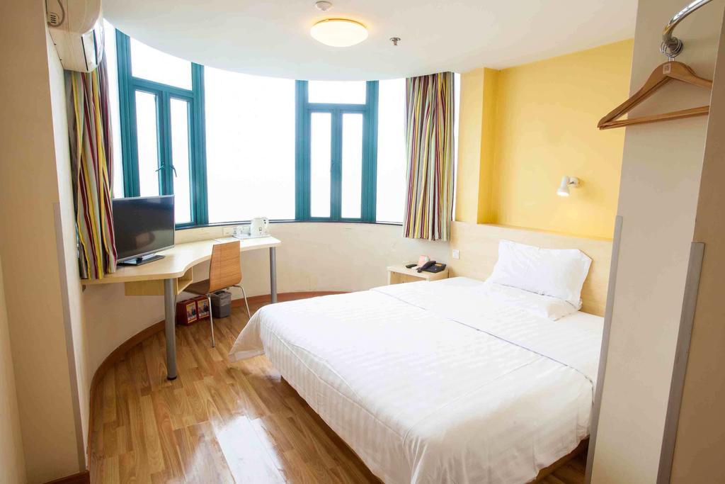 7Days Inn Guangzhou Shijing Jinbi Xincheng 외부 사진